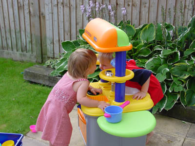 A bit of fun with the play kitchen