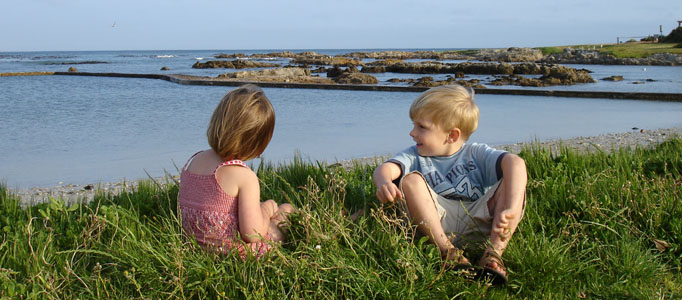 Joshua & Misha enjoying the Cape scenery at Kleinbaai