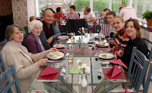 Lunch at the pub at Ballochantuy
